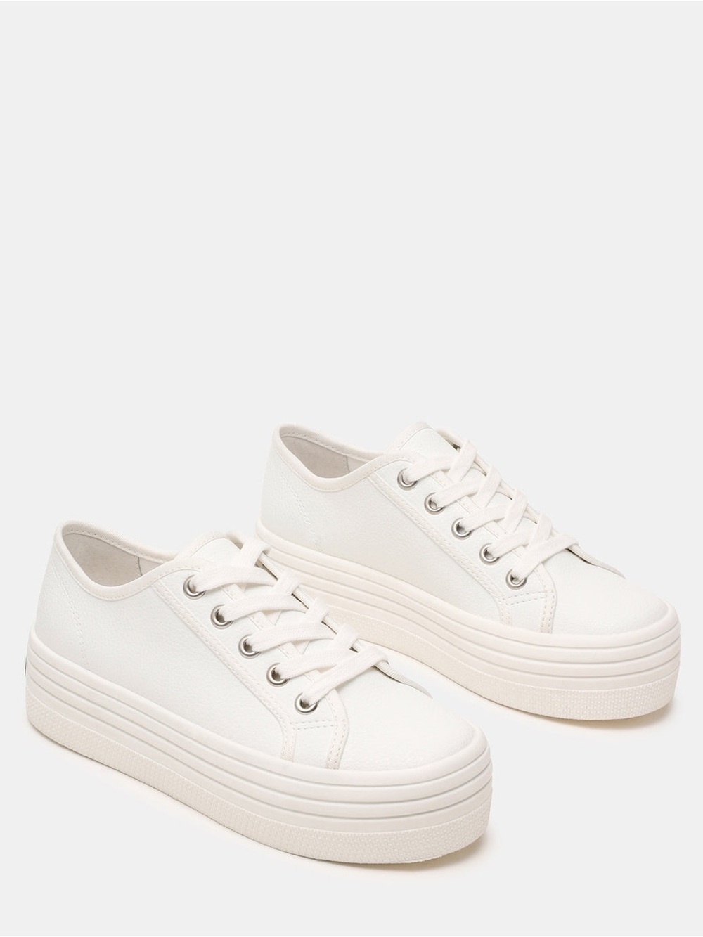 Steve Madden ✧ Bobbi30 Flatform White Sneaker Women’s 9